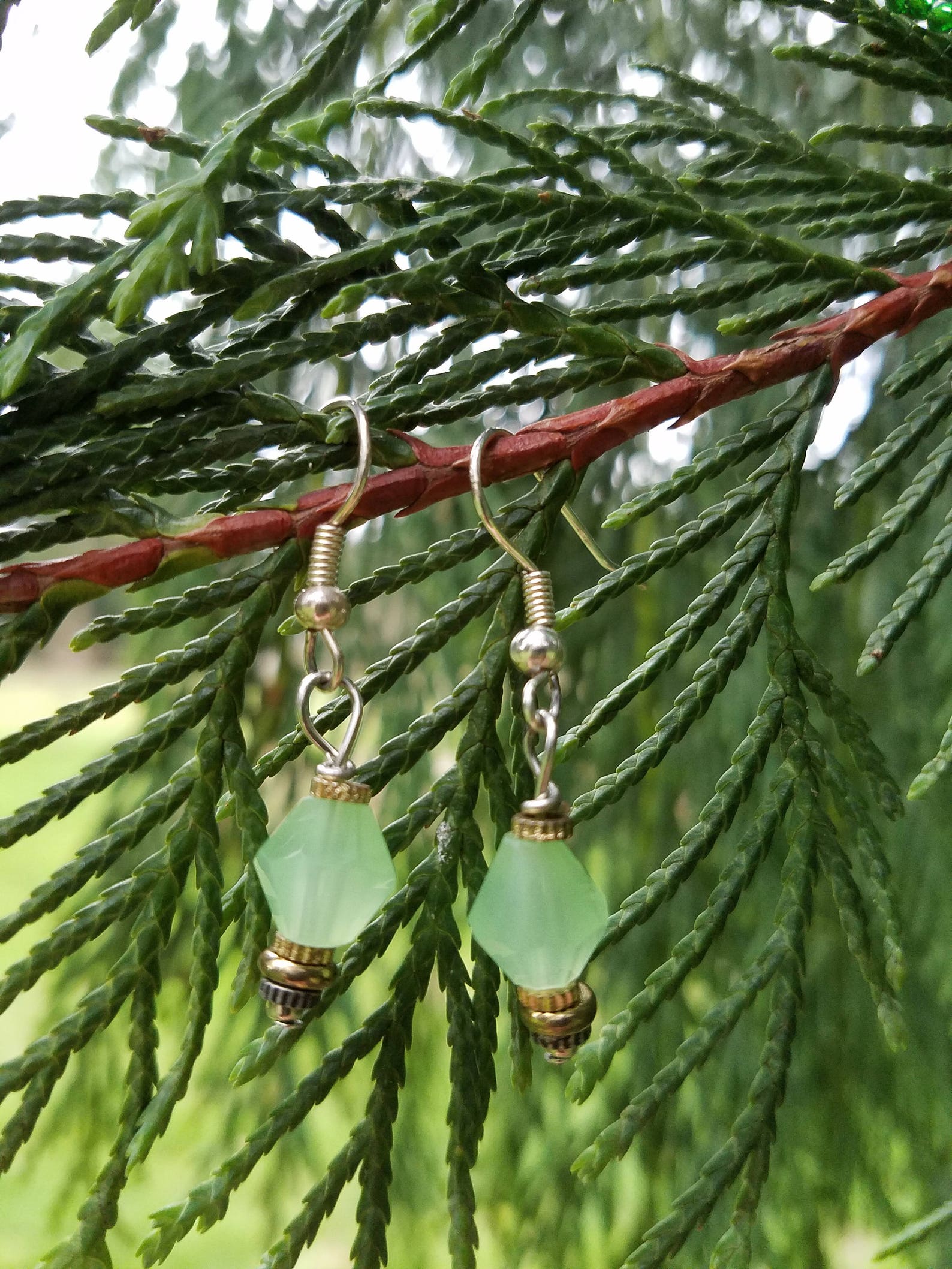 Green Sea Glass Drop Earrings Dainty Creativity Heart Etsy