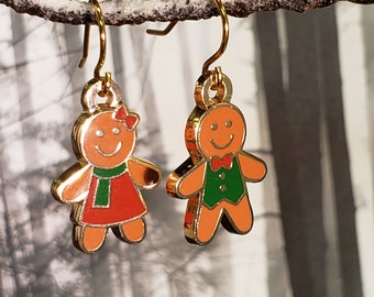 0823 -  Cute Gingerbread Boy and Girl Earrings / Christmas Earrings / Gingerbread people earrings / Holiday Earrings / Cookie Earrings