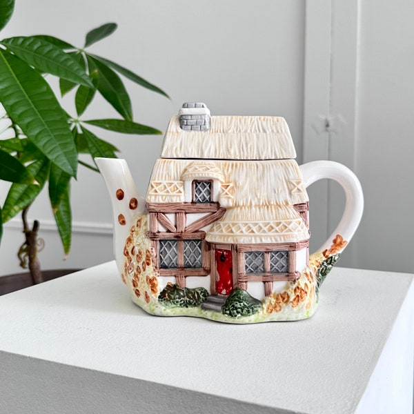 Charming vintage village ceramic English country cottage teapot house garden hand painted Coquette Fairycore Cottagecore