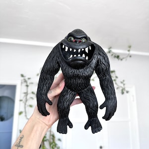 Vintage 1970s Gigantor Gorilla Rubber Monster 8