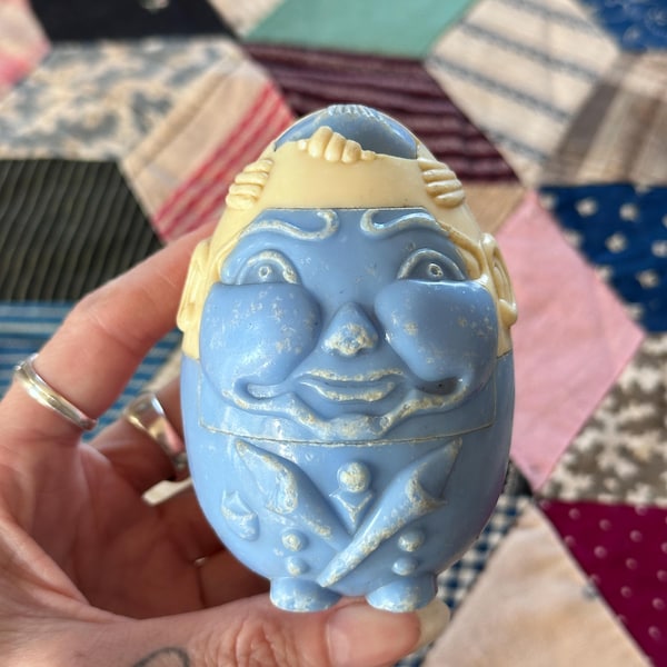 Vintage 1940s Hartley's Humpty Dumpty advertising egg puzzle toy 1949