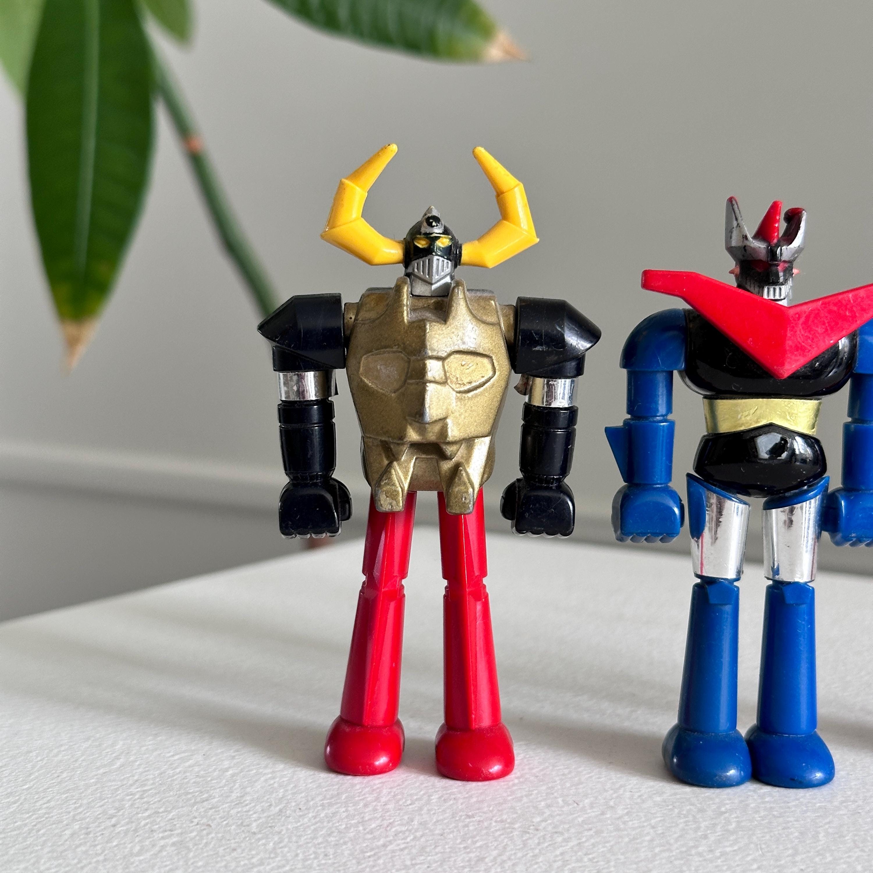 3x Vintage 1979 Shogun Warrior Dragun Great Mazinga Chogokin Die