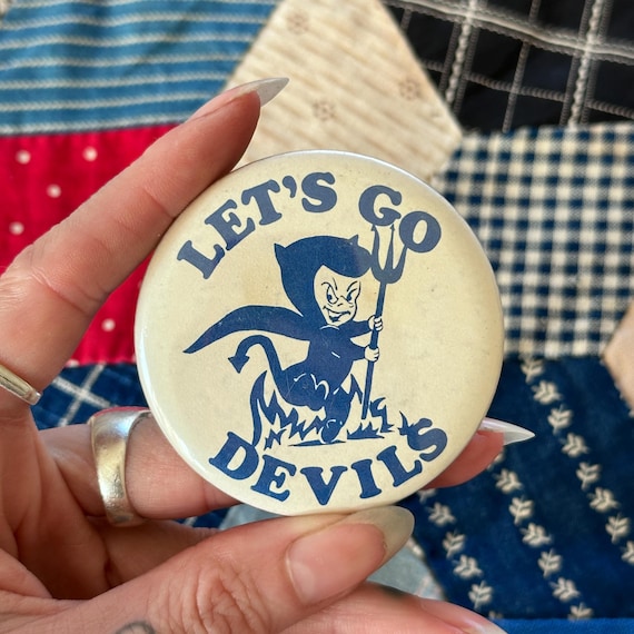 Vintage 1975 Let's Go Devils blue imp pixie pinba… - image 1