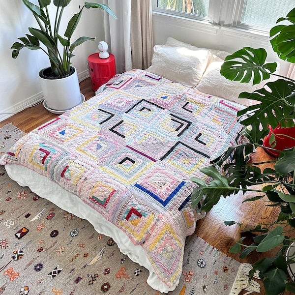 Pretty vintage antique 1930s handmade Log Cabin cotton quilt large 65" x 80" diamond patchwork novelty floral pastel pink blue collector