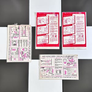 Vinyl Vintage/Retro Home Décor Plaques & Signs for sale