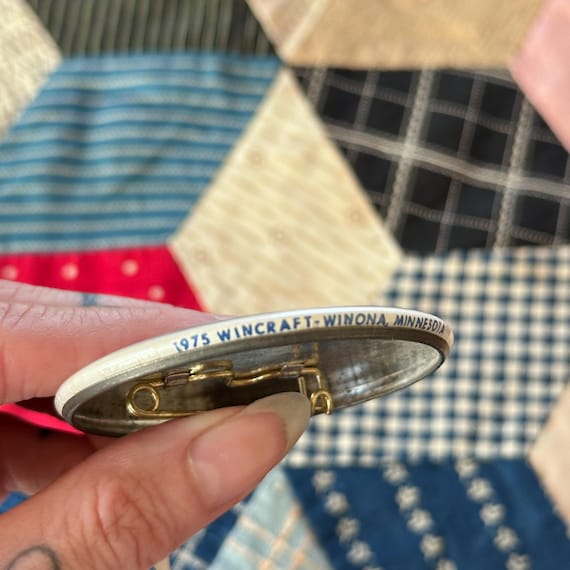 Vintage 1975 Let's Go Devils blue imp pixie pinba… - image 3