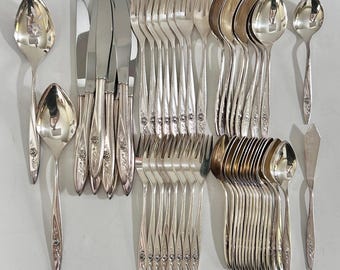 Vintage Community Morning Rose verzilverd bestekset 52 stuks bloemenzilverwerk servies voor 8"