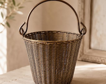 Vintage vävd mässingskorg, svängbara handtag, indisk metallkruka, Hollywood Regency-dekor