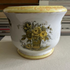 Vintage Yellow Floral Ceramic Planter, Transferware Style Cachepot, Footed Flower Pot, Cottage Decor