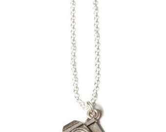 Chunky Silver Camera Necklace - Necklace for Photographers - Wedding Photographer Gift