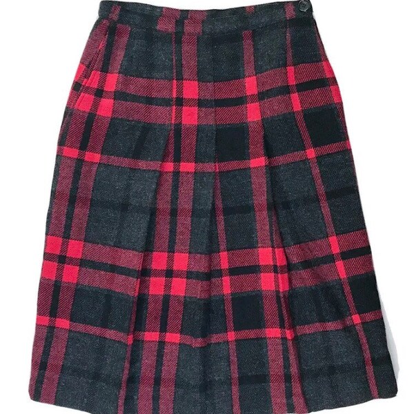 Vintage Red Black Buffalo Plaid Pleated Hem Wool Skirt 29 Inch Waist Dark Academia