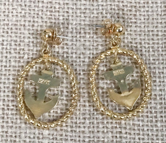 Vintage Avon Anchor Earrings In Gold Tone Oval Fr… - image 2