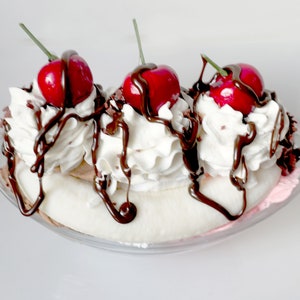 Fake Banana Split Ice Cream Sundae Novelty Kitchen Kitsch -  Theatre Props Display Food Art, Themed Events, Weddings, Photography