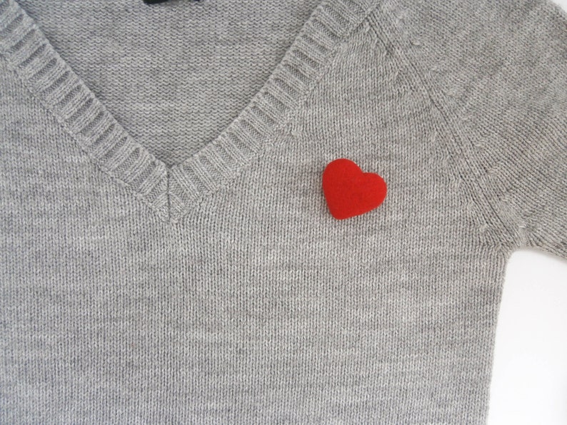 Heart Brooch Wedding thank you gift Needle felted heart Valentines day gift Choose color Gift for her For sweetheart Felted Heart Pin