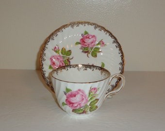 Aynsley Cbbage Rose Swirl Design Cup and Saucer Fine Bone China Made in England Free Standard Shipping in the U.S.A.