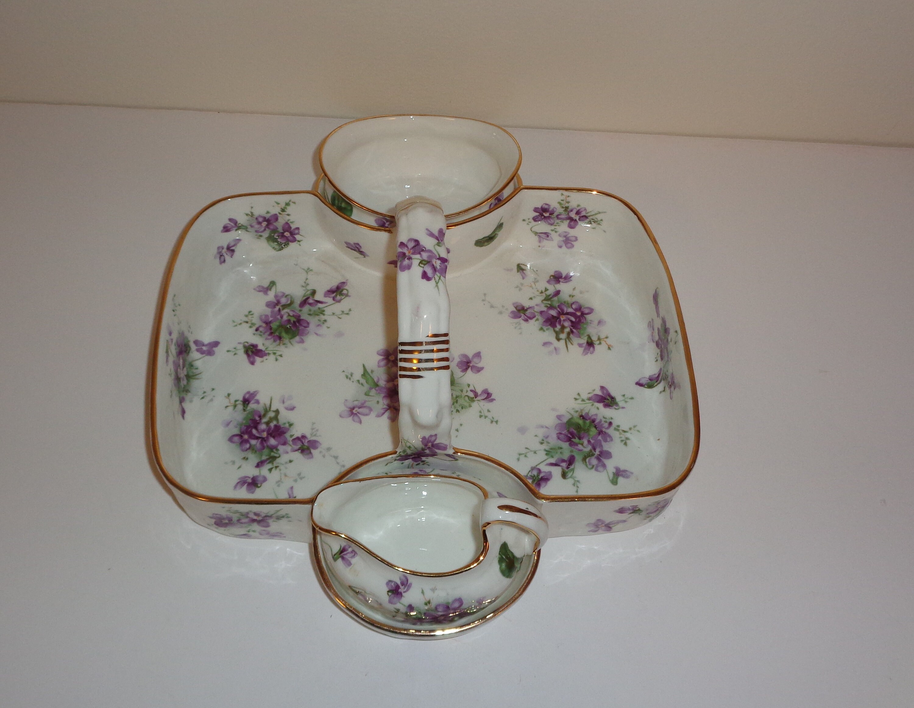 Aynsley China - ハマースレイ  バイオレット　ストロベリーバスケット Aynsley China - ハマースレイ バイオレット ストロベリー