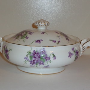Hammersley Victorian Violets Covered Serving Dish Fine Bone China Made in England Free Standard Shipping in the U.S.A.