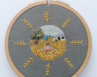 Im Juli Hand Embroidery Hoop Art