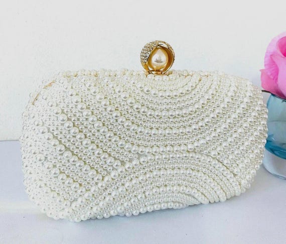 Ivory Pearl Clutch Bag: Elegant Beaded Bridal Evening Bag