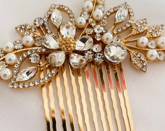 Gold vintage hair comb / bridal hair comb / wedding hair piece / hair comb for bridesmaids / crystal / pearl / wedding hair accessories