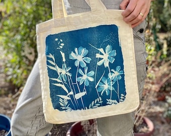 Cyanotype Tote Bag, Flower Print Cotton Bag, Bohemian aesthetic gift, Eco printed fabric, Pressed Wildflower design, Eco friendly gift