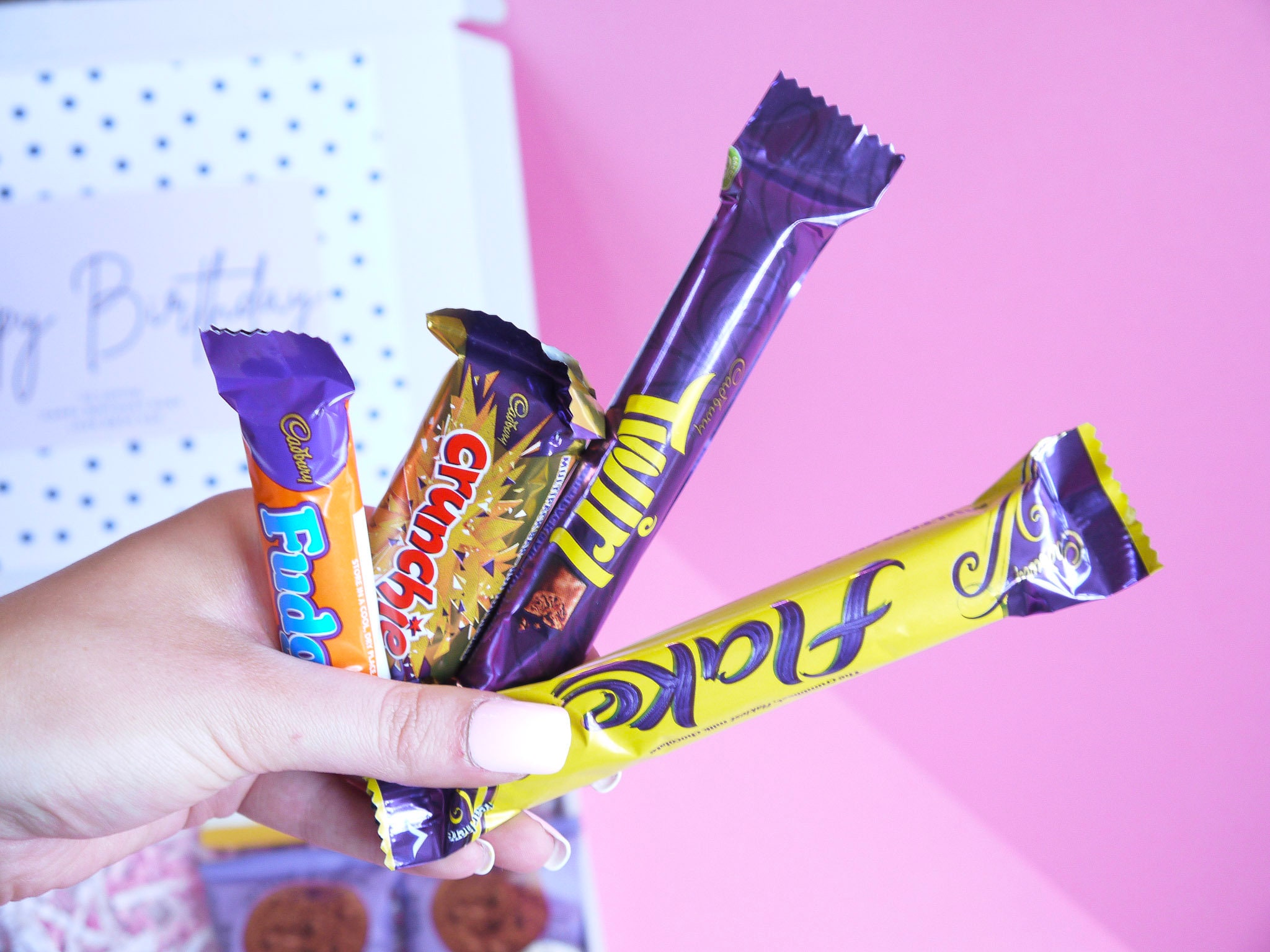 Coffee, Chocolates & Biscuits Gift Box Coffee and Biscuits Set coffee