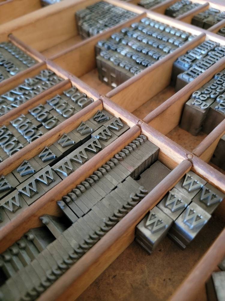 13mm Hamilton Vintage letterpress letter blocks / Monogram press letters / Newspaper type blocks / Industrial letters / Antique letterpress