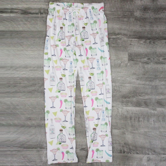 Cocktail Print Pajamas, Margarita Trendy Pajamas for Her, Alcohol Gift,  Gift for Her, Girls Weekend Outfit, Galentines Friend Gift -  Canada