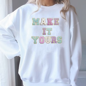 Sudadera con parche personalizado, sudadera personalizada, camisa con cuello redondo y letras universitarias con parche Chenille, regalo personalizado, sudadera personalizada