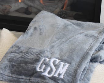 Personalized Fleece Throw Blanket: Monogrammed Name Gift, Custom Stadium Blanket, Travel Throw
