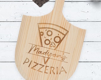 Personalized Pizza Board, Custom Name Pizza Peel, Chef Gift for the Kitchen, Gift, Gift for Him, Dad Gift, Father's Day Gift