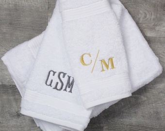 Luxury Embroidered Towels, Custom Monogrammed Towel, Personalized Bath Towel, Wedding Gift, Housewarming Gift