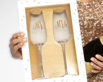 Mr and Mrs Glasses, Mr Mrs or Mrs Mrs Champagne Flutes, Mr Mrs Champagne, Mr and Mrs Wedding Gift, Bridal Shower Gift, Toasting Glasses