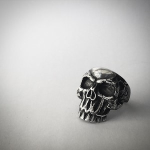 Silver Heavy Skull Ring Memento mori Hand Made Gifts for Men Silver Skull Ring Biker Jewelry Gifts Skull Rock and Roll Jewelry For Men