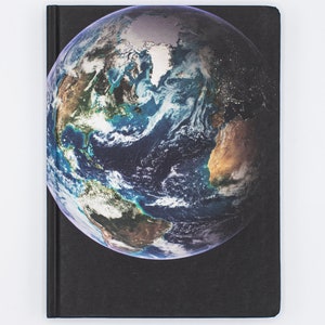 Dag en Nacht op Aarde Hardcover | Grafiek Papieren Notitieboekje, Droomjournaal, Ruimte notitieboekje, Astrofysica, Zwangerschapsjournaal