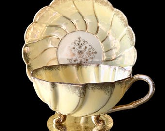 Vintage Hand Painted Japan Teacup Saucer, Yellow Lusterware Gold Trim Scalloped Feet
