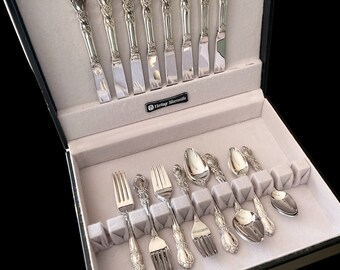 Rogers Bros Heritage Silverplate Flatware Set for 8 with Anti-Tarnish Chest (40 Pieces)