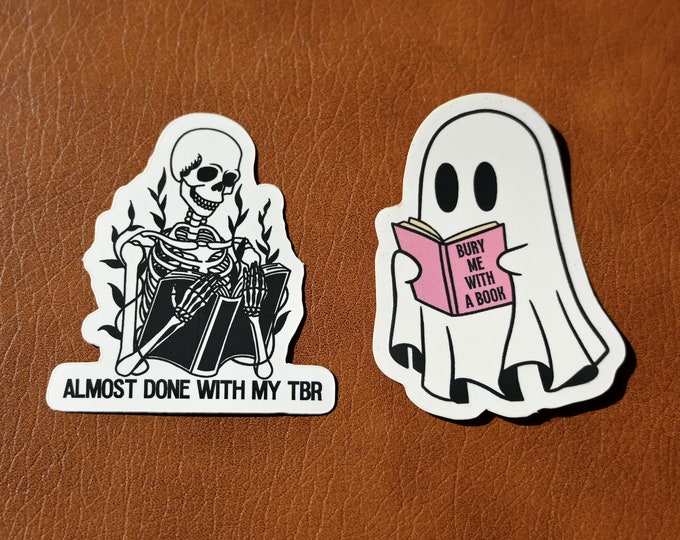 Spooky Book Sticker Bundle | Book Sticker | Reading Sticker | Kindle Sticker