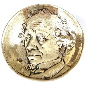 Miniatuur koperen kom, historisch antiek, Victoriaans messing, William Gladstone, Britse premier, aangrijpende geschiedenis, curiosa kabinet, links