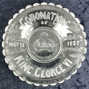 Historical Vintage, Commemorative Glass, Glass Bowl, Art Deco, Glass Dish, 1937 Coronation, George VI, Moulded Glass, Pressed Glass Bowl