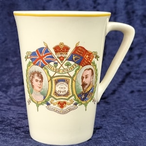 Vintage Mug, Art Deco, George V, Queen Mary, 1935 Silver Jubilee, Samuel Woollam, Manchester Crest, Blush Ivory, Triangular Handle, Unique