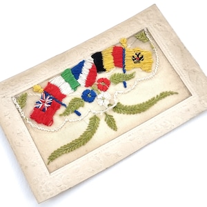 Great War Postkarte, Karte mit Klappe, Flaggen, Erster Weltkrieg, WWI Ephemera, Braunes Papier, Blanko Gruß, Social History, Französisches Papier