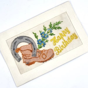 WWI zijden ansichtkaart, gelukkige verjaardag, Franse Ephemera, vergeet me niet bloemen, geluk hoefijzer, militaire laars, familiegeschiedenis, Eerste Wereldoorlog