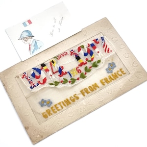 Große Kriegspostkarte, Seidenklappe, 1917 datiert, Flaggenzahlen, Grüße aus Frankreich, Sozialgeschichte, Militärdarstellung, Französische Karte