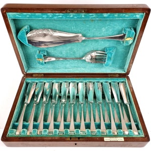 Notable Smell, Stunning Cutlery Set, Wooden Canteen, Silver Plate, Twelve Settings, Fish Servers, Sorley Glasgow, Art Deco, Floral Flatware