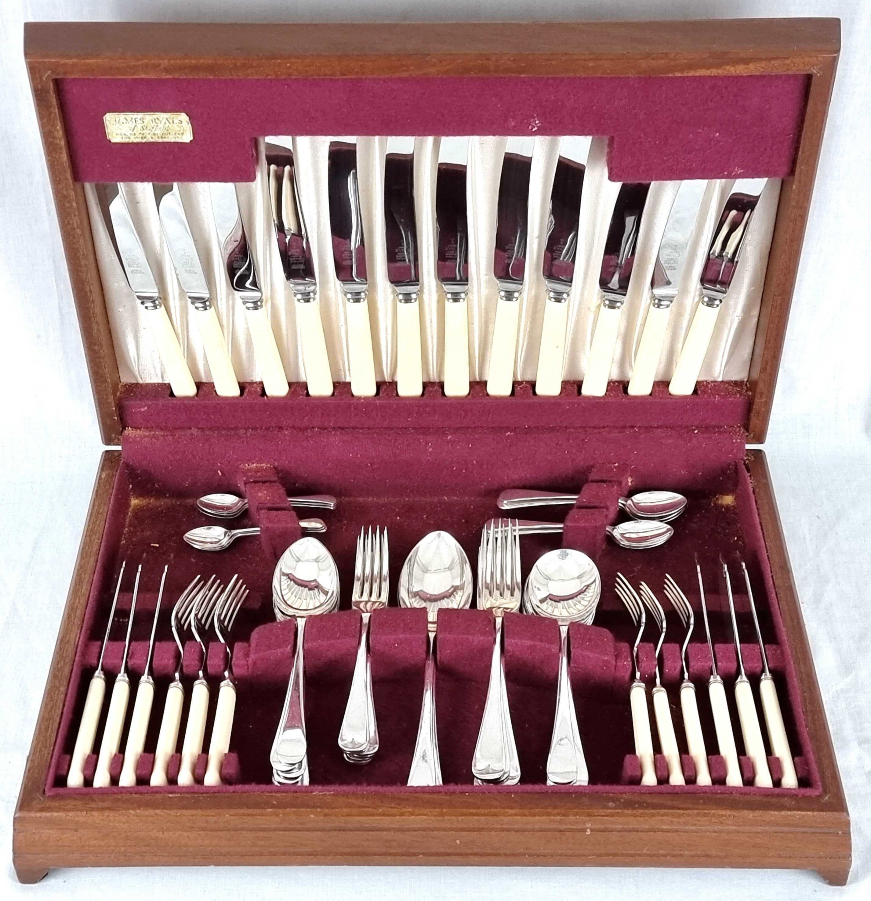 Vintage Canteen of Cutlery Silver Plate Six Settings Spoons - Etsy Canada