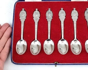 【貴重品】アンティークスプーン　ビンテージ　計37本 英国アンティーク銀器【純銀】1911年 透かしのティースプーン