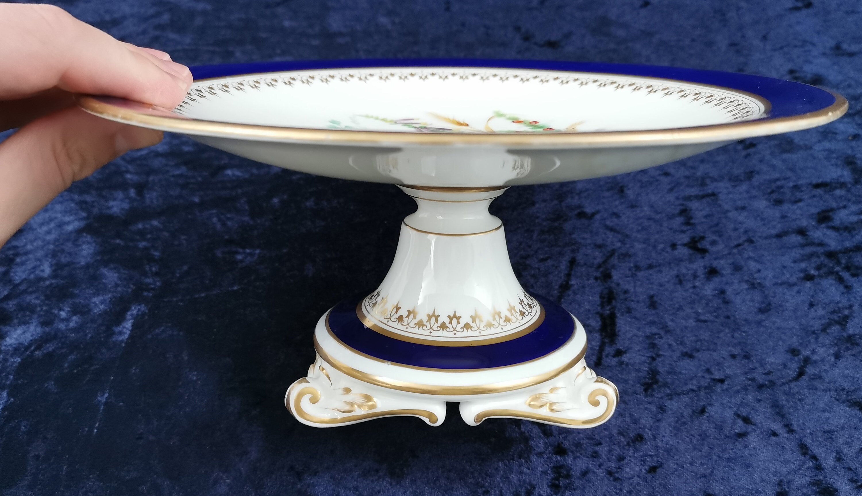 見事なアンティーク タッツァ、コンポート、テーブル サービング