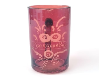 カラーロス、アンティーク子供用カップ、ルビーレッドのフラッシュ