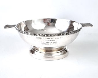 Vintage Presentation, Handled Bowl, Silver Plate, International Fly Fishing, The Brown Bowl, Celtic Band Pattern, Draycote Interest, Retro